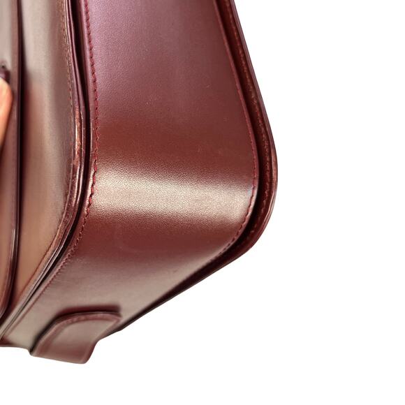 Cartier Must de Cartier Bordeaux Leather Shoulder Bag with Authenticity Card - Picture 15 of 16